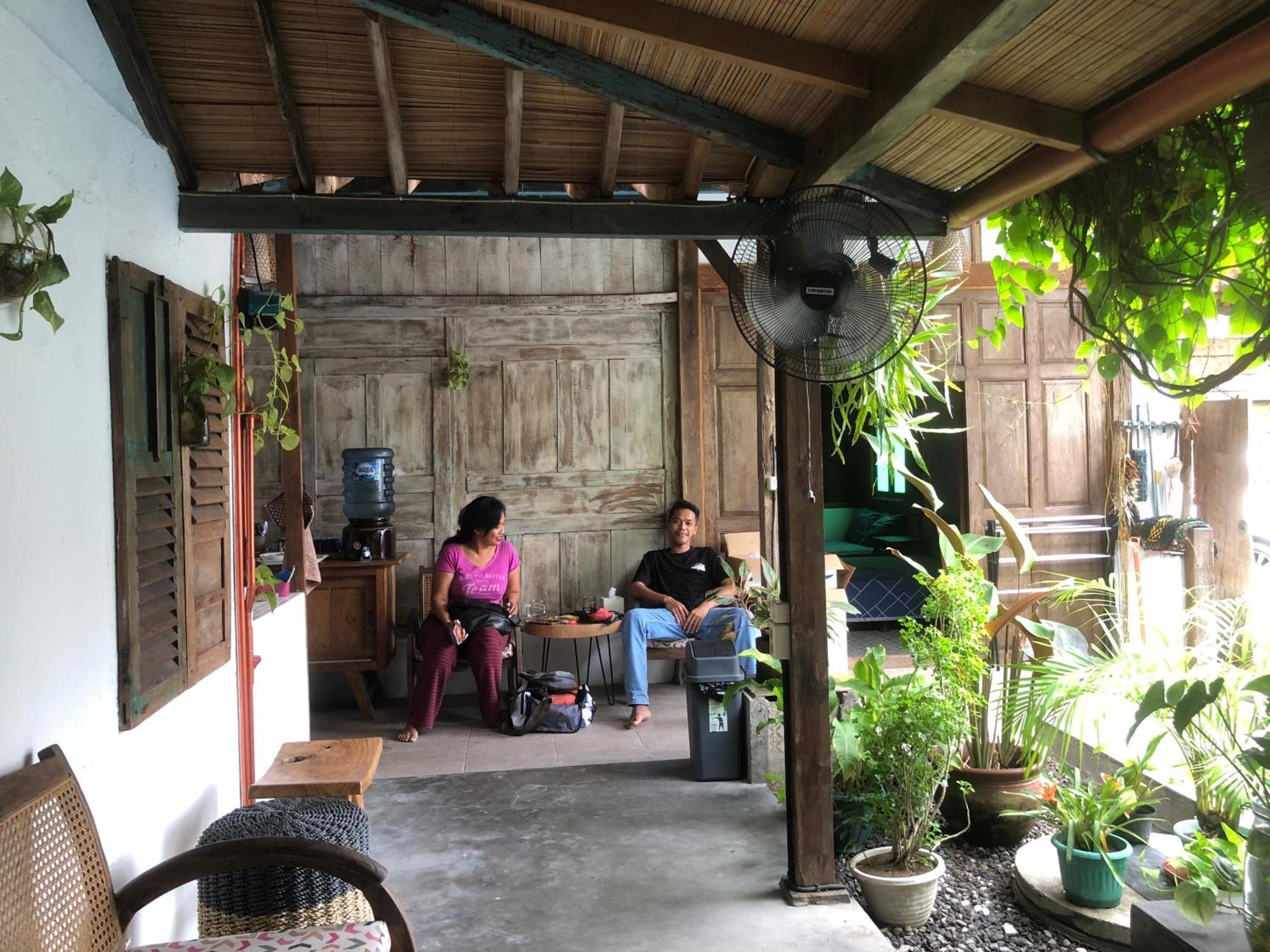 Nextdoor Homestay Yogyakarta Eksteriør billede