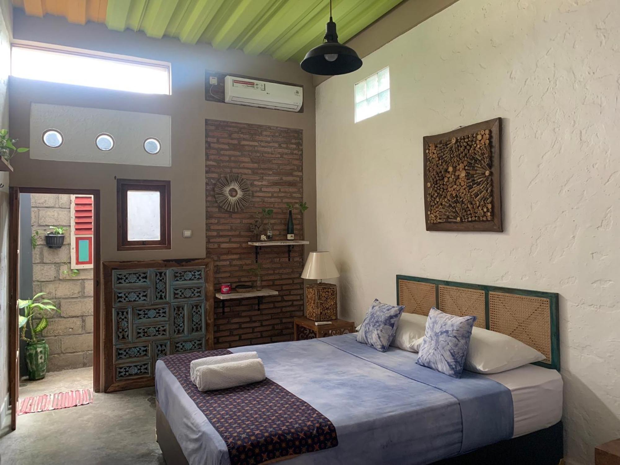 Nextdoor Homestay Yogyakarta Eksteriør billede