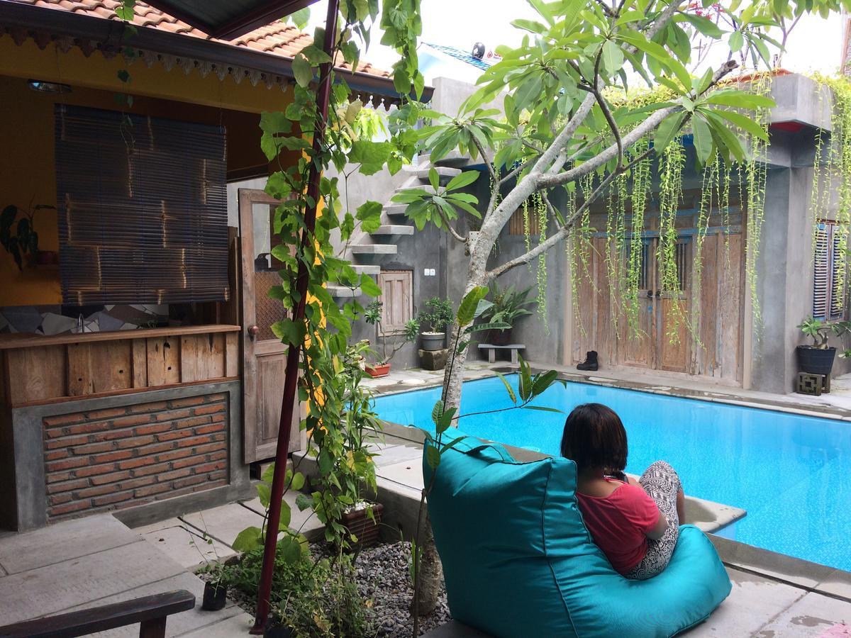 Nextdoor Homestay Yogyakarta Eksteriør billede